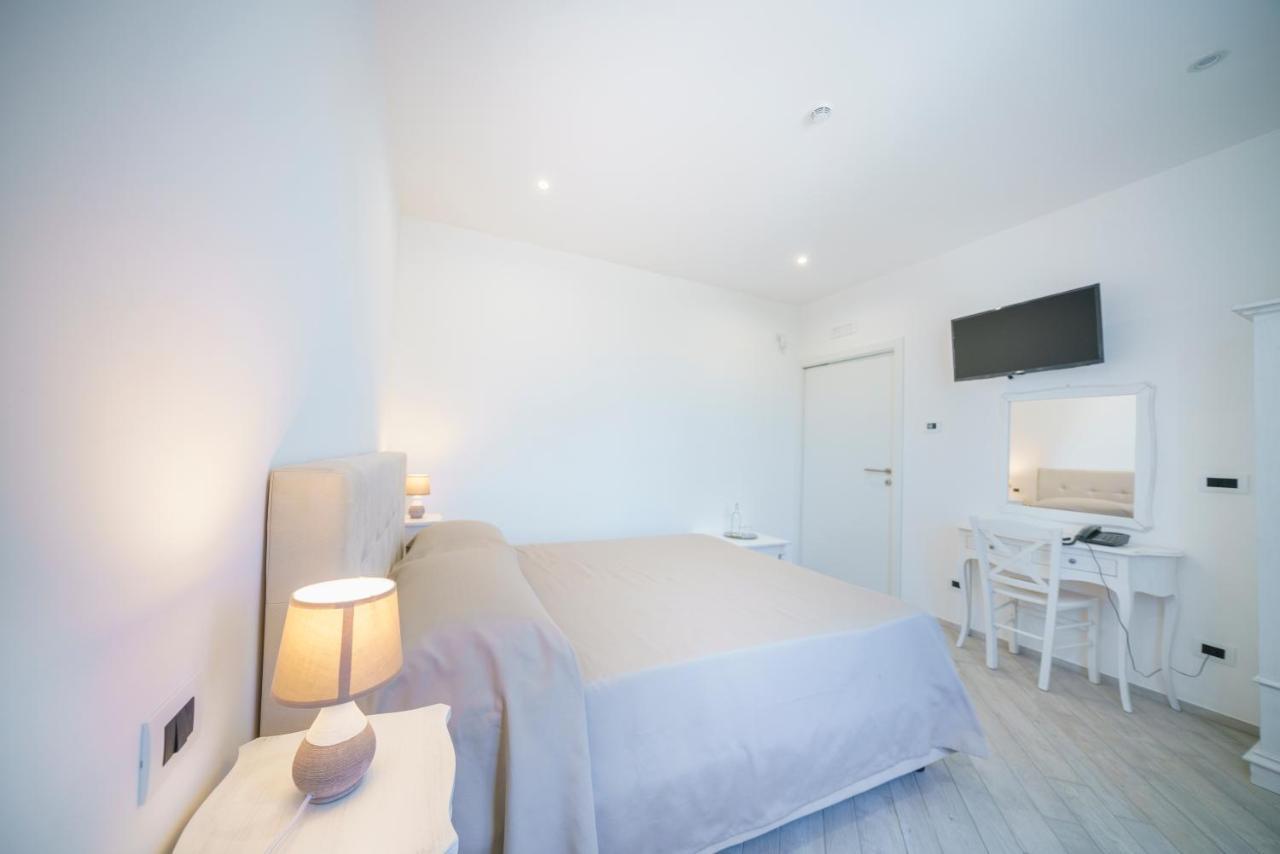 Deluxe  Room with single beds
